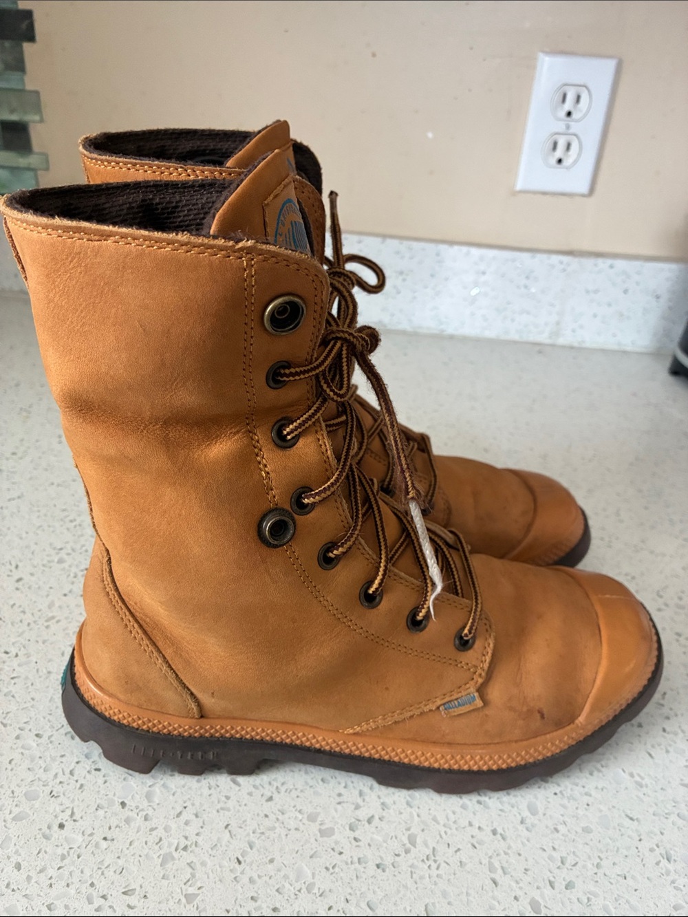PALLADIUM BOOTS - Picture 2 of 10